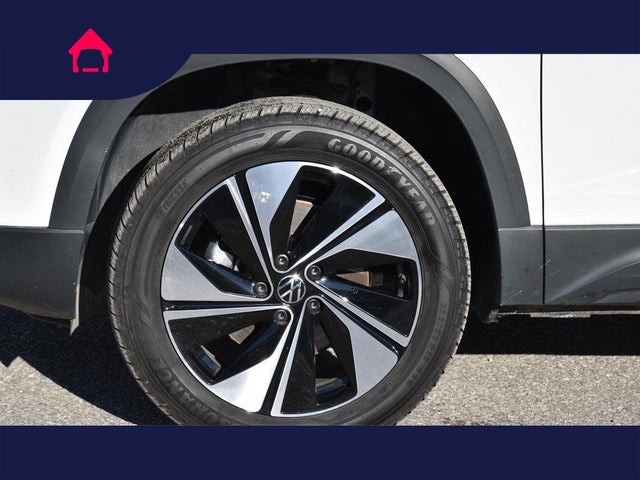 2025 Volkswagen Taos