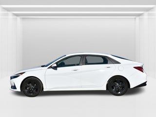 2022 Hyundai Elantra Hybrid