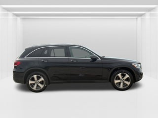 2022 Mercedes-Benz GLC