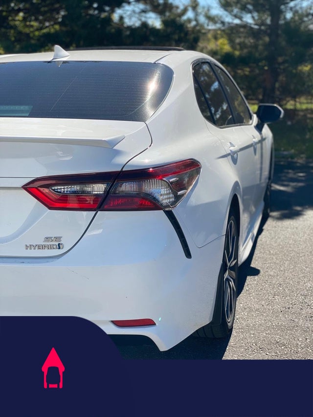 2022 Toyota Camry Hybrid