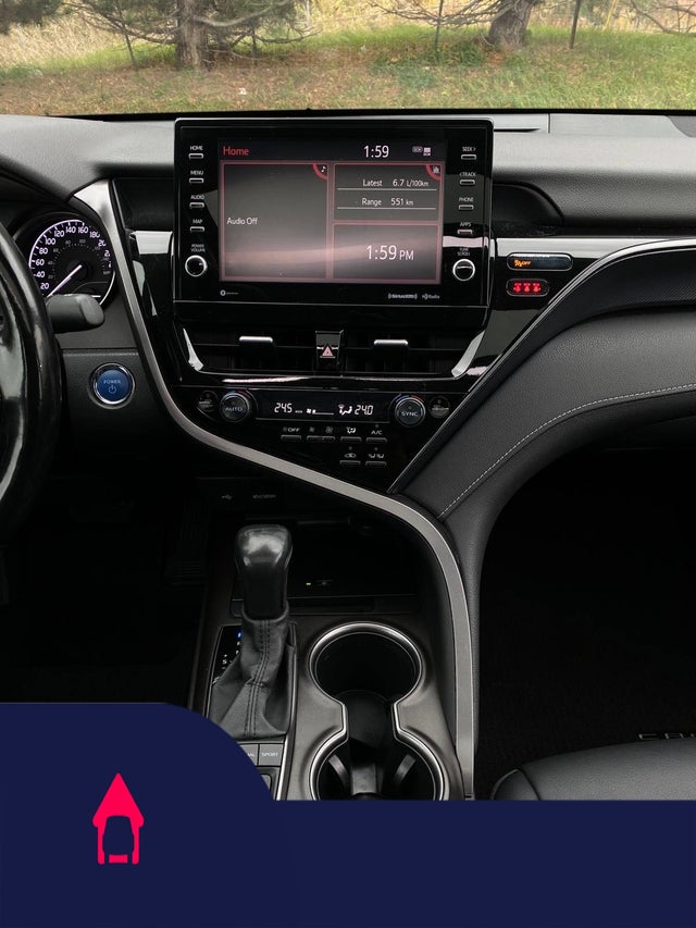 2022 Toyota Camry Hybrid