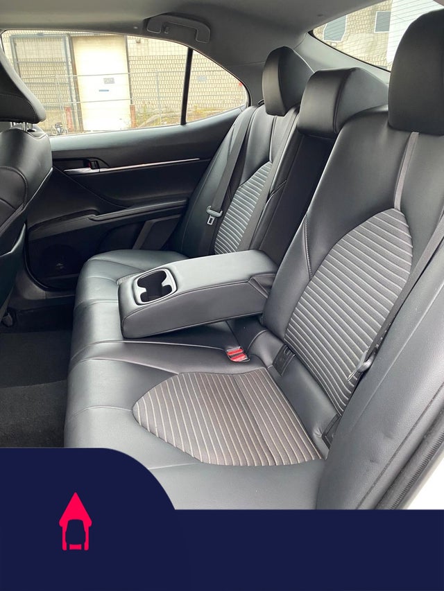 2022 Toyota Camry Hybrid