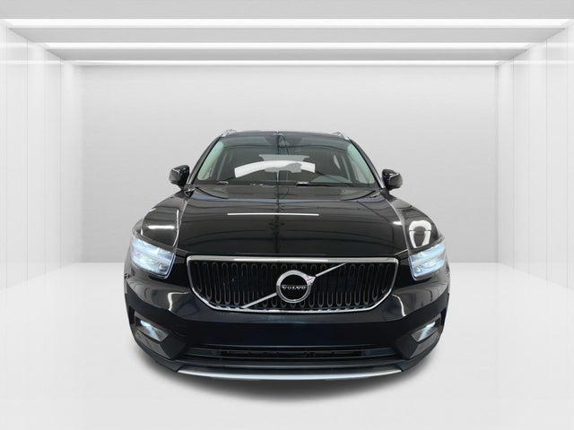 2021 Volvo XC40