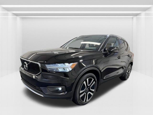 2021 Volvo XC40