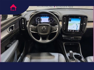 2021 Volvo XC40