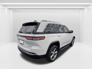 2022 Jeep Grand Cherokee