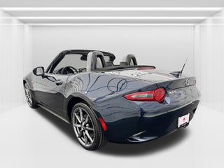 2021 Mazda MX-5 Miata