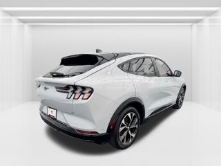 2022 Ford Mustang Mach-E