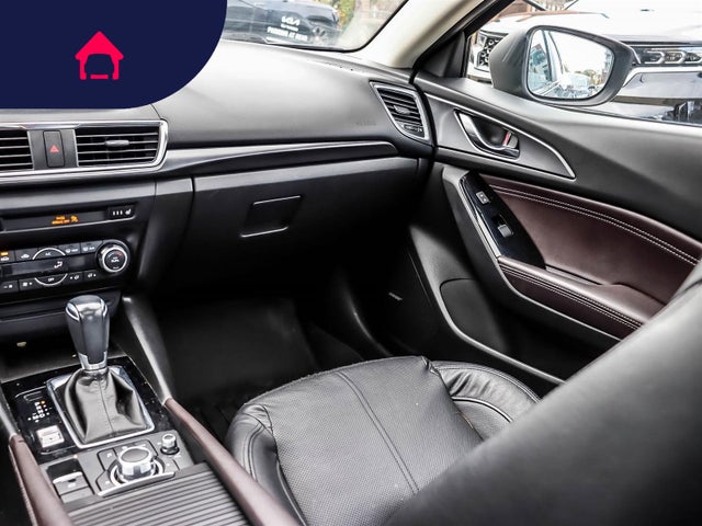 2018 Mazda Mazda3 4-Door