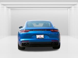 2017 Porsche Panamera