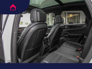 2023 Porsche Cayenne