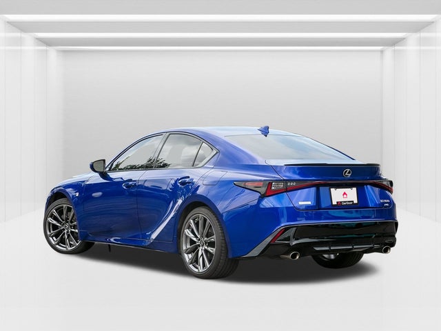 2021 Lexus IS