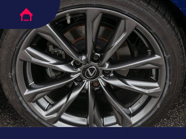 2021 Lexus IS