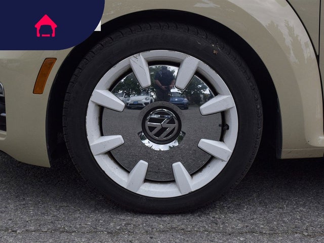 2019 VOLKSWAGEN BEETLE