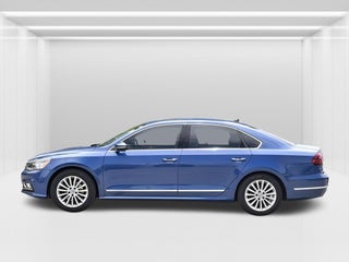 2017 VOLKSWAGEN PASSAT
