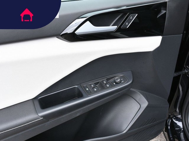 2025 Volkswagen Taos