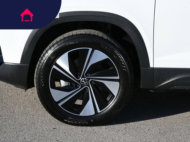 2025 Volkswagen Taos