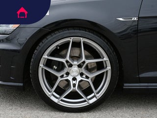 2017 Volkswagen Golf R