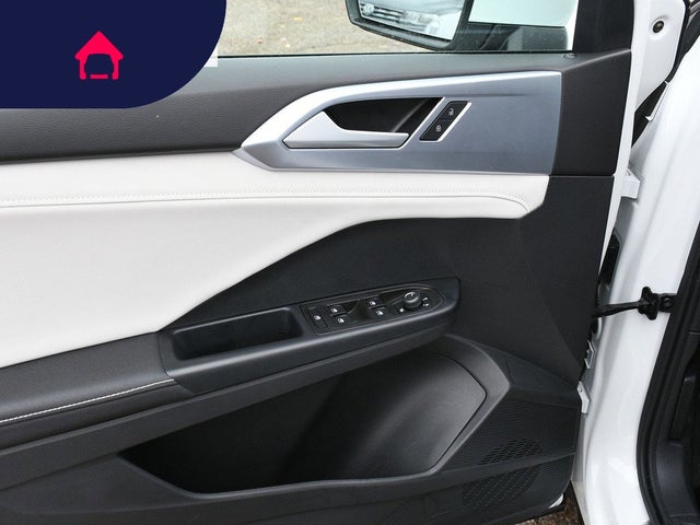 2025 Volkswagen Taos