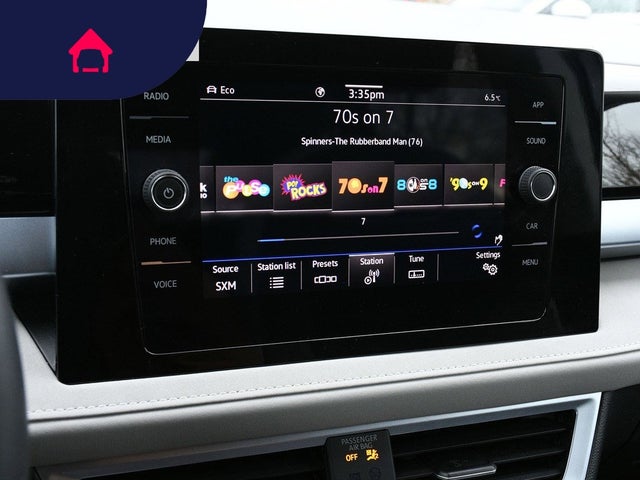 2025 Volkswagen Taos