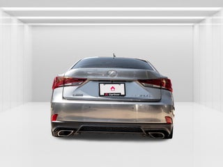 2019 Lexus IS
