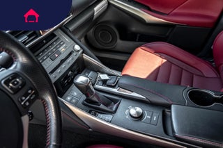 2019 Lexus IS