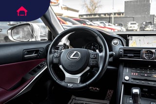 2019 Lexus IS