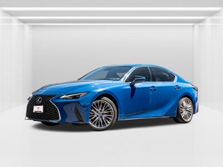 2021 Lexus IS
