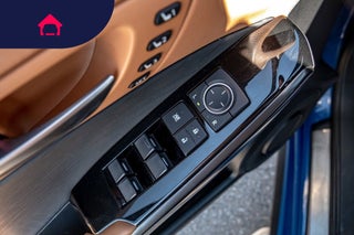 2021 Lexus IS