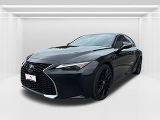 2021 Lexus IS