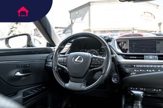 2019 Lexus ES