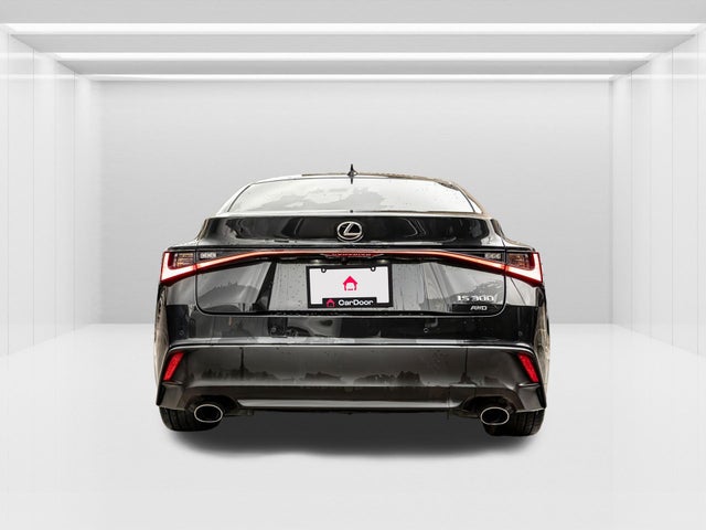 2021 Lexus IS