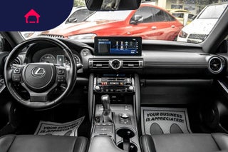 2021 Lexus IS