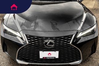 2021 Lexus IS