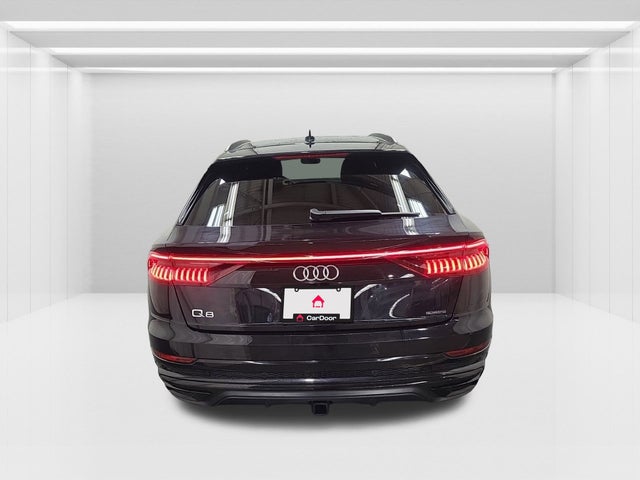 2021 Audi Q8