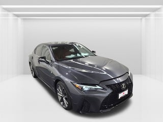 2021 Lexus IS