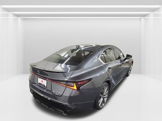 2021 Lexus IS