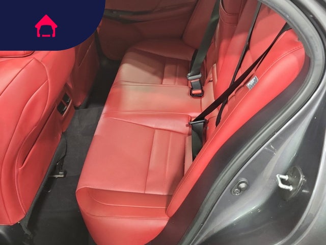 2021 Lexus IS