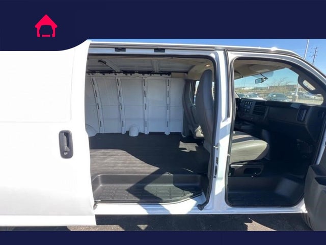 2023 GMC Savana Cargo Van
