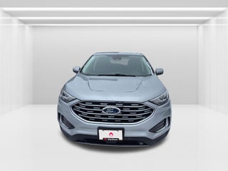 2021 Ford Edge