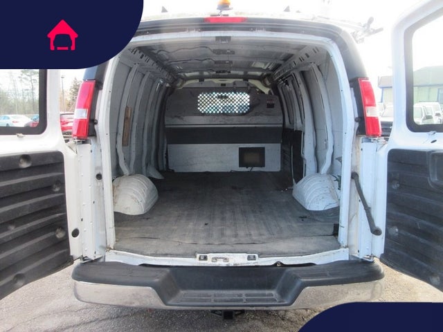 2017 GMC Savana Cargo Van