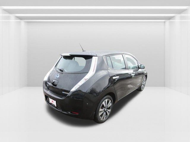 2016 Nissan LEAF
