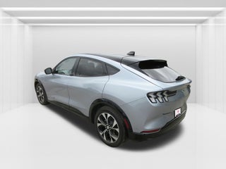 2022 Ford Mustang Mach-E
