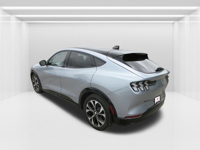 2022 Ford Mustang Mach-E
