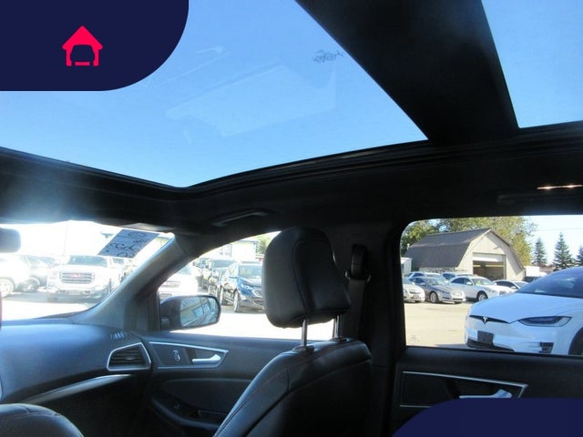 2023 Ford Edge