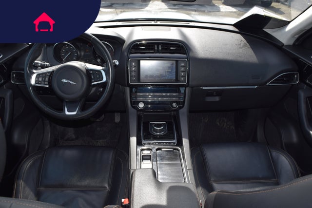 2018 Jaguar F-PACE