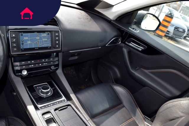 2018 Jaguar F-PACE