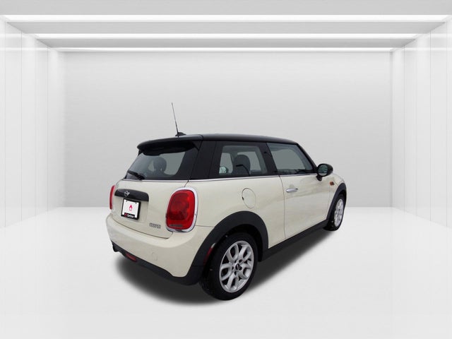 2016 MINI Cooper Hardtop