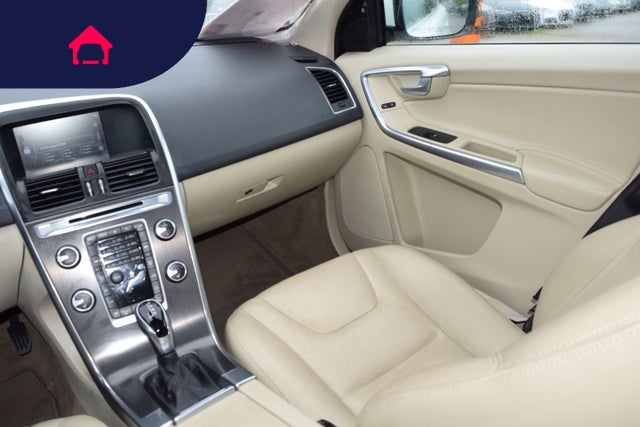 2015 Volvo XC60