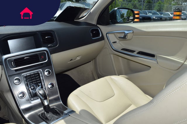 2015 Volvo V60